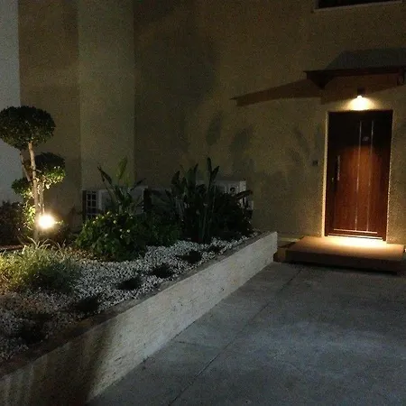 Darlex Galatex Center 公寓 利马索尔