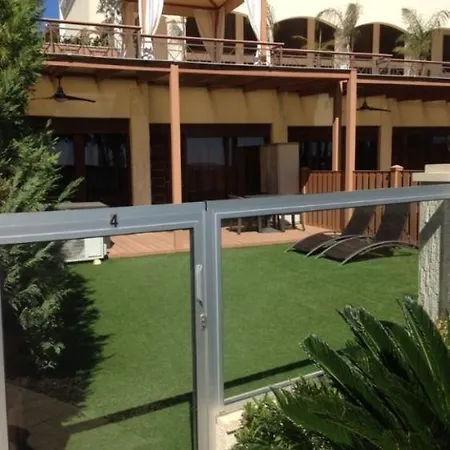 Darlex Galatex Center 利马索尔